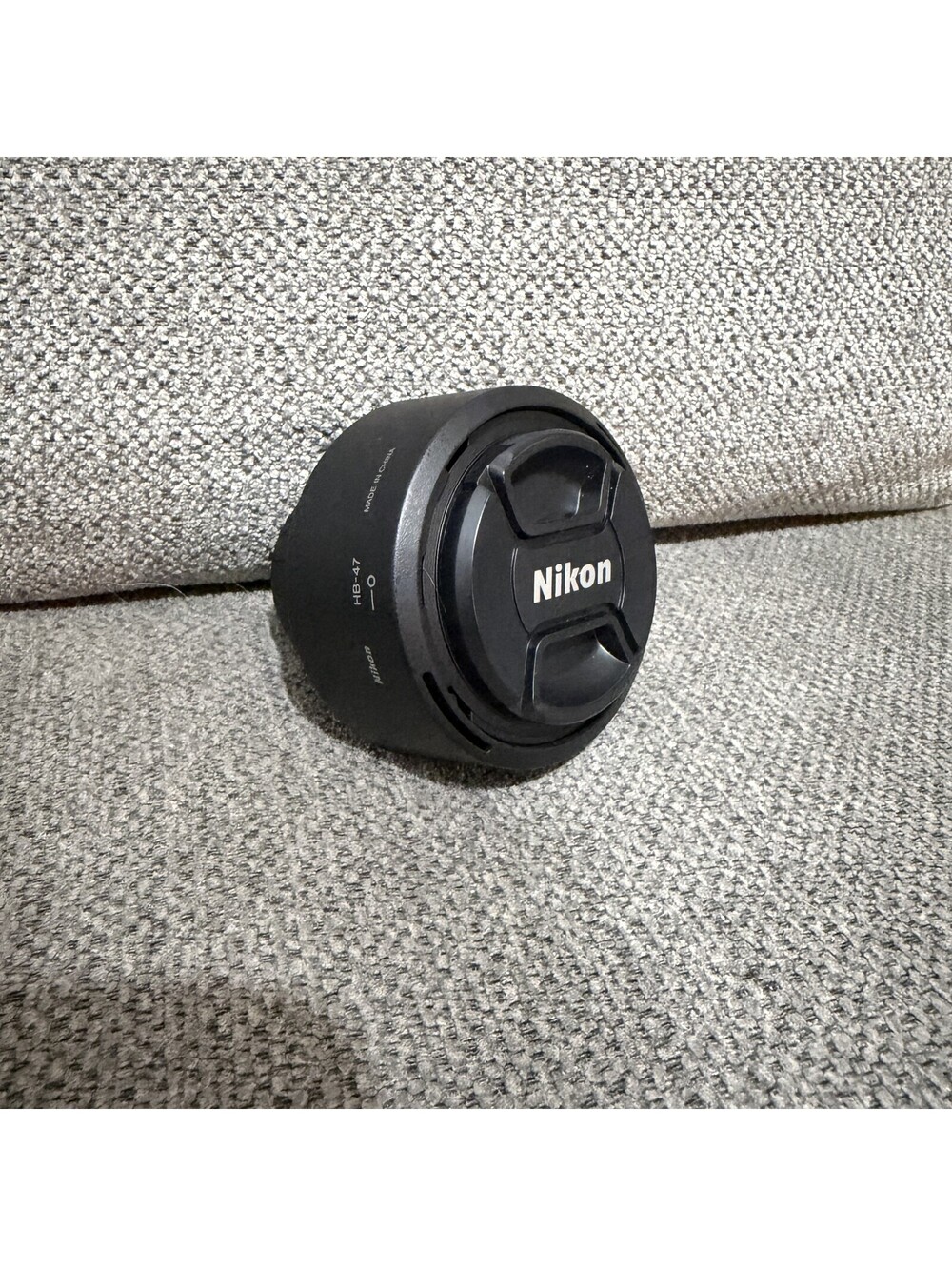 Nikon AF-S NIKKOR 50mm F/1.8G Black Lens Nikon F Mount With HB-47 Hood Caps
